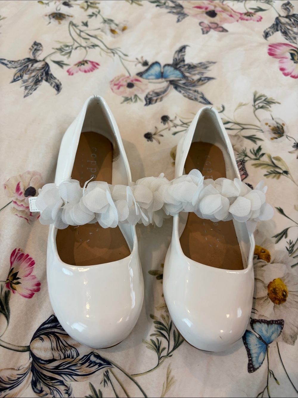 Girls' White Faux Patent Mary Jane Flats with Floral Strap